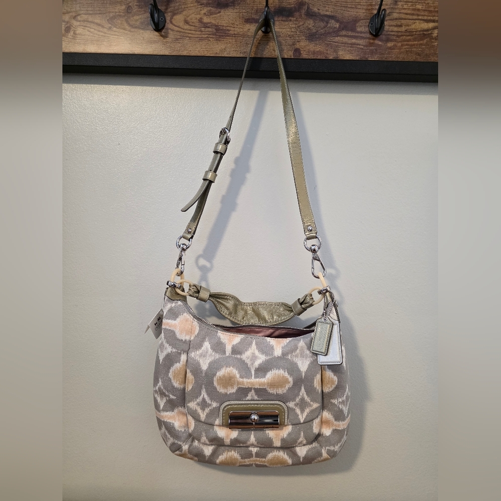NWT Grey OP Art Ikat Print Canvas Kristen Hobo Bag By Coach